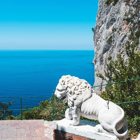 Ai Due Leoni Tatil Evi